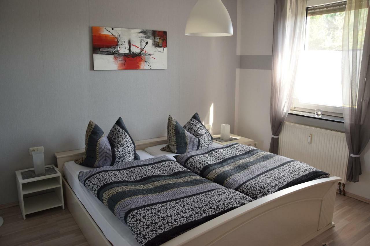 Moderne Und Sehr Gemuetliche Ferienwohnung Wattenbach ภายนอก รูปภาพ